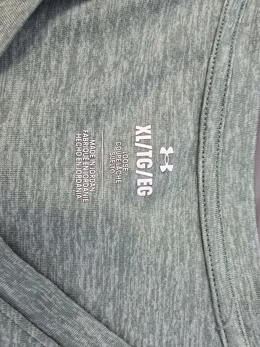 Under Armour Women's Shirt Loose Fit Performance